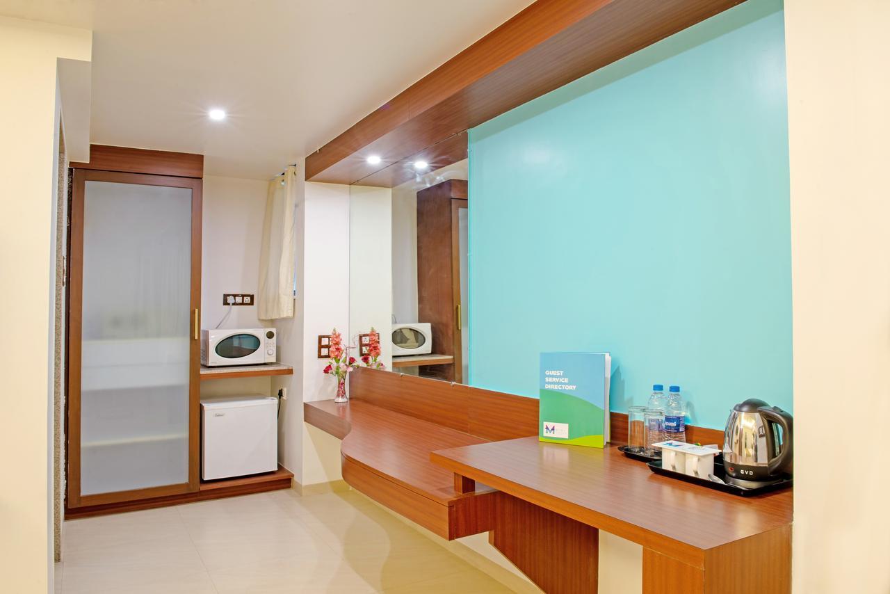 Hotel Mint Montvert, Baner プネ エクステリア 写真