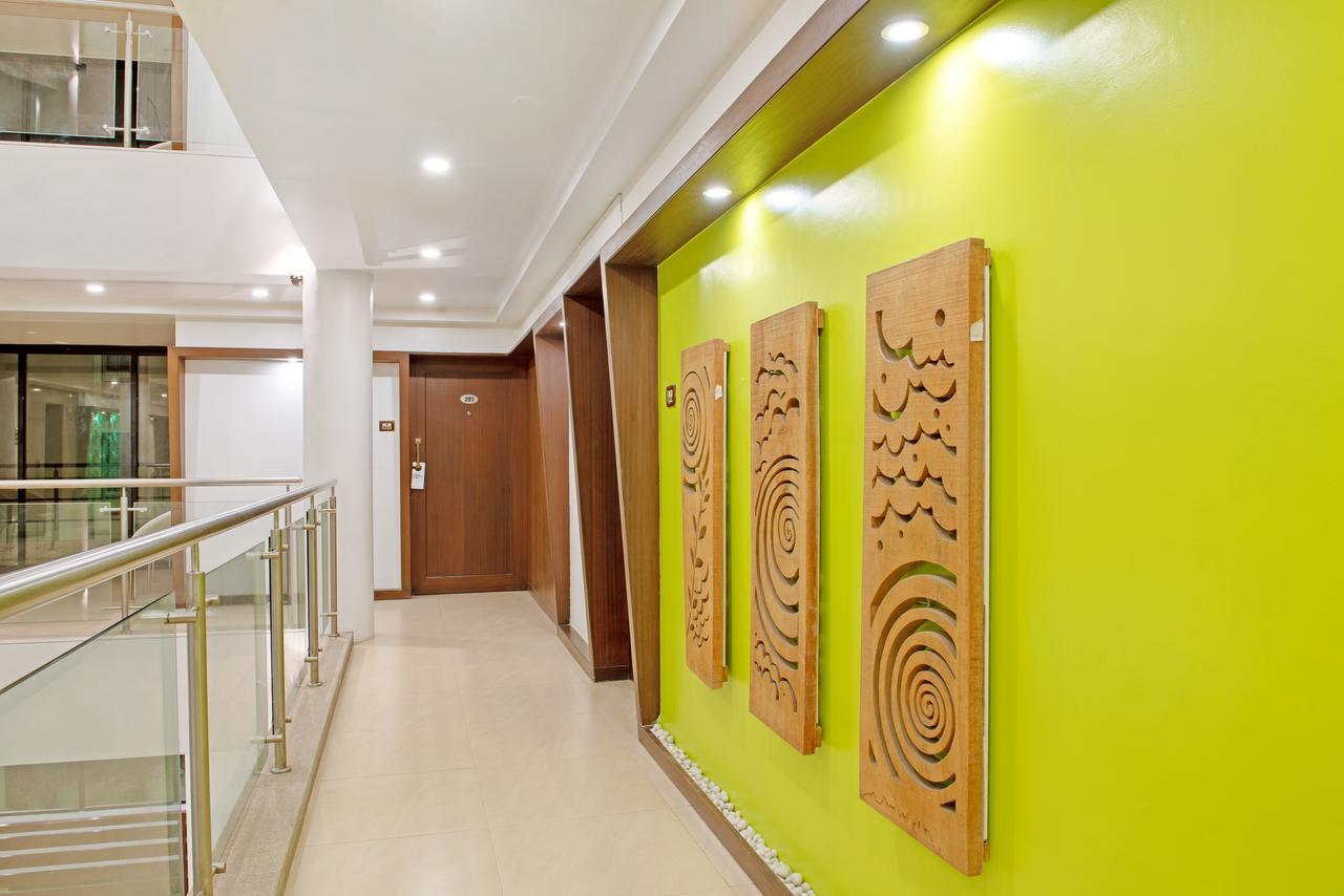 Hotel Mint Montvert, Baner プネ エクステリア 写真