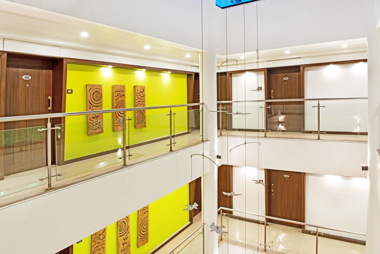 Hotel Mint Montvert, Baner プネ エクステリア 写真