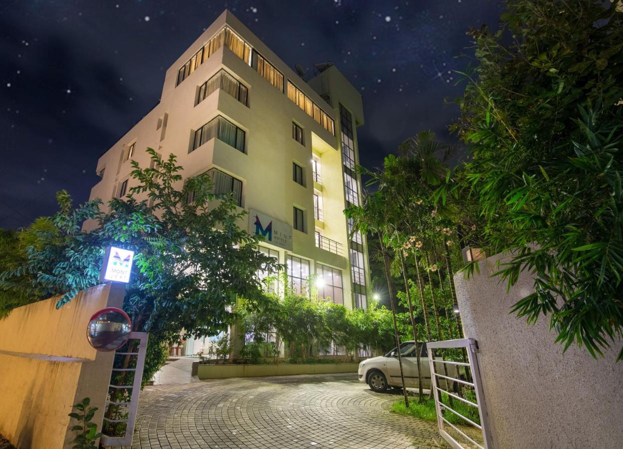 Hotel Mint Montvert, Baner プネ エクステリア 写真