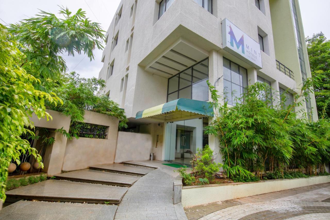 Hotel Mint Montvert, Baner プネ エクステリア 写真